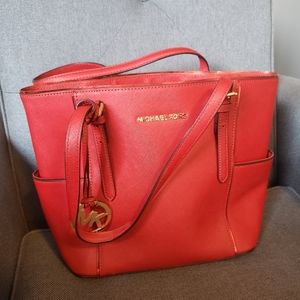 Michael kors tote